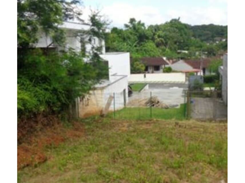 Foto 4 de 10: Terreno em leilão em Joinville - SC — Terreno à venda em leilão