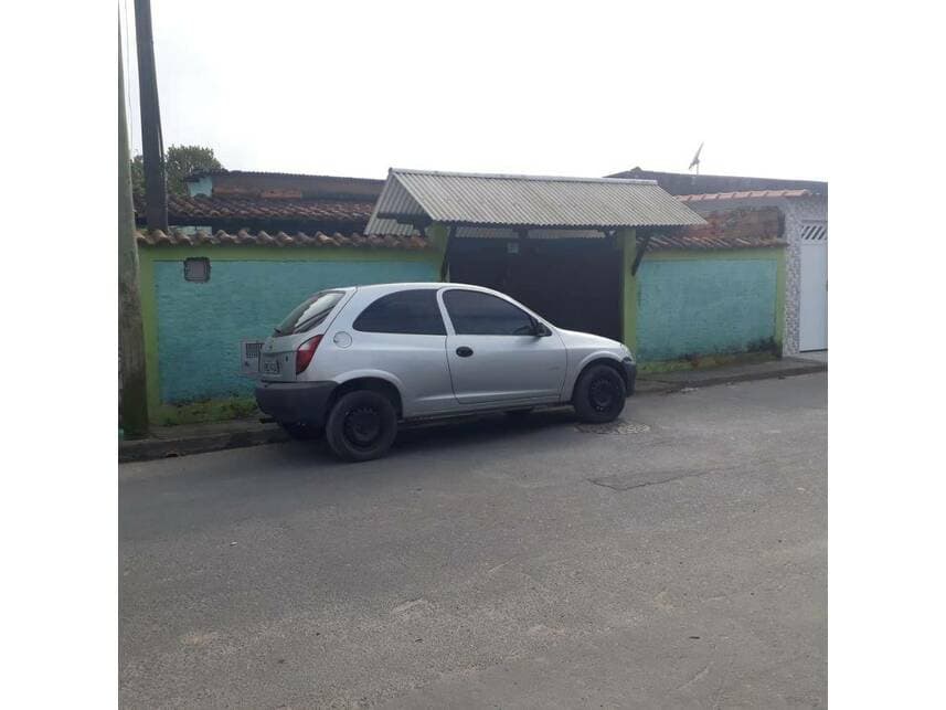 Foto 1 de 12: Casa em leilão em Iguape - SP — Casa à venda em leilão