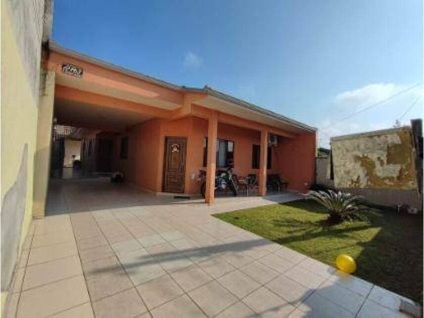 Foto 2 de 15: Casa em leilão em Paranaguá - PR — Casa à venda em leilão