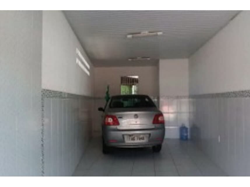 Foto 9 de 10: Casa em leilão em Aracaju - SE — Casa à venda em leilão
