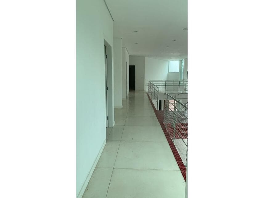 Foto 9 de 46: Casa em leilão em Guarujá - SP — Casa à venda em leilão