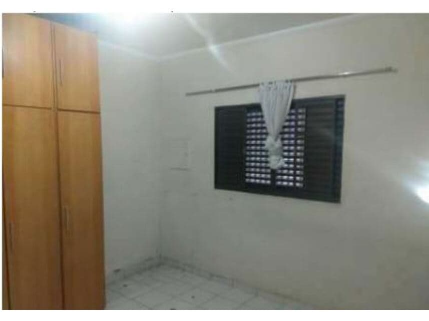 Foto 7 de 13: Casa em leilão em Guarulhos - SP — Casa à venda em leilão