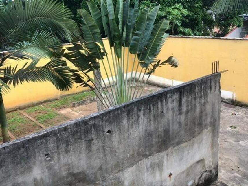 Foto 34 de 37: Casa em leilão em Magé - RJ — Casa à venda em leilão