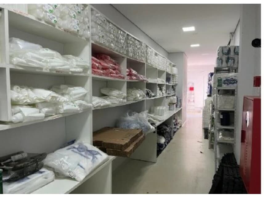 Foto 16 de 72: Comercial em leilão em São José Do Rio Preto - SP — Galpão à venda em leilão