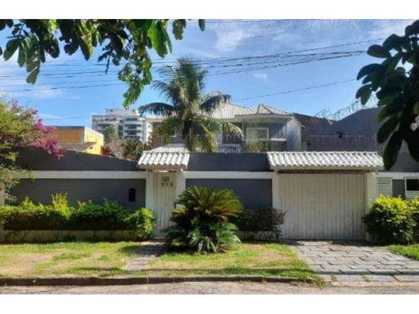 Foto 1 de 2: Casa em leilão em Rio De Janeiro - RJ — Casa à venda em leilão