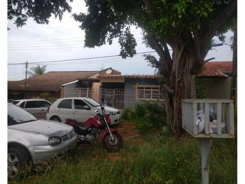 Foto 5 de 11: Casa em leilão em Cuiabá - MT — Casa à venda em leilão