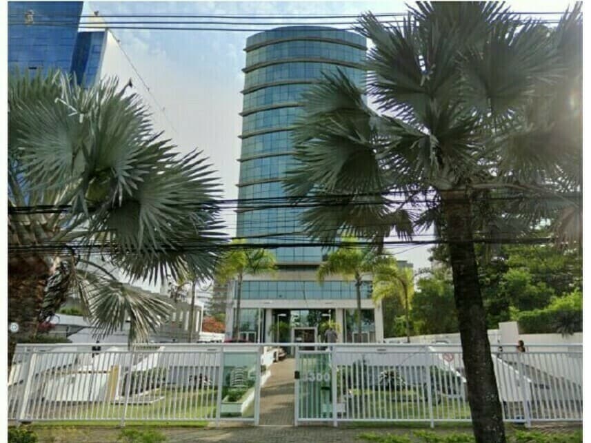 Comercial em leilão em Rio De Janeiro - RJ — Sala Comercial à venda em leilão