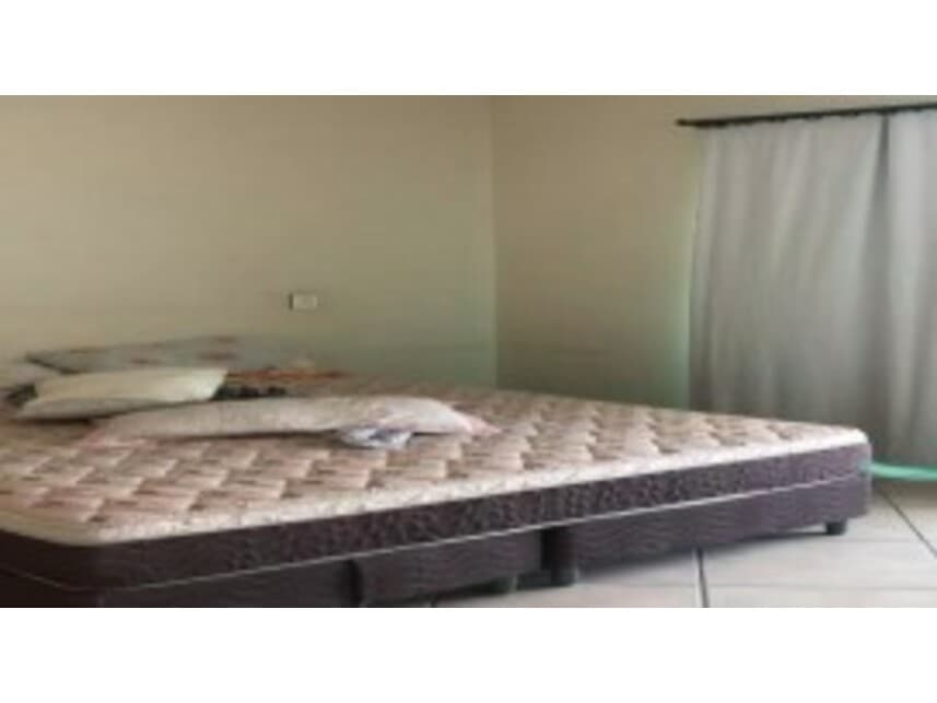 Foto 10 de 13: Casa em leilão em Goiânia - GO — Casa à venda em leilão