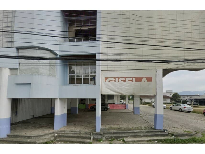 Comercial em leilão em Brusque - SC — Sala Comercial à venda em leilão
