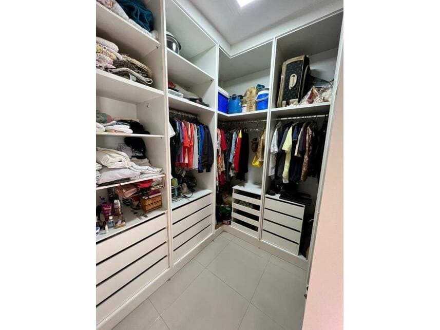 Foto 14 de 19: Casa em leilão em Unaí - MG — Casa à venda em leilão