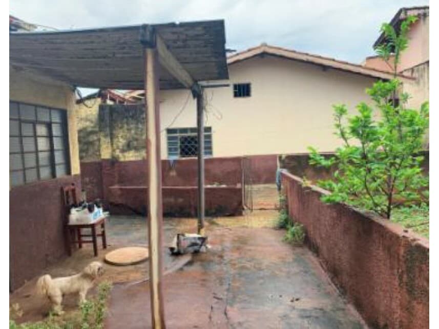 Foto 16 de 17: Casa em leilão em Itumbiara - GO — Casa à venda em leilão