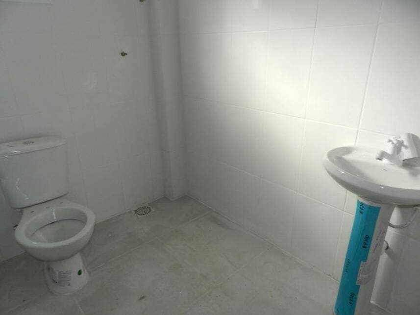 Foto 8 de 10: Casa em leilão em Viamão - RS — Casa à venda em leilão