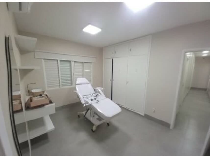 Foto 4 de 10: Comercial em leilão em Uberaba - MG — Residencial / Comercial à venda em leilão