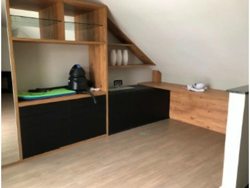Foto 4 de 8: Casa em leilão em Curitiba - PR — Casa à venda em leilão