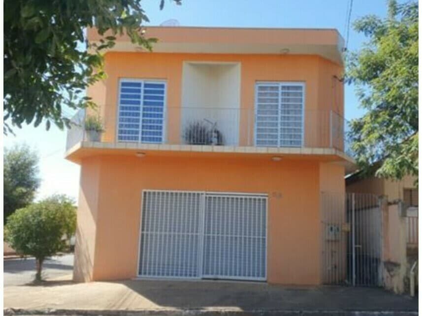 Foto 1 de 2: Casa em leilão em Carlópolis - PR — Casa à venda em leilão
