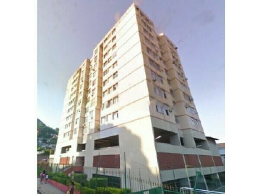 Apartamento em leilão em Rio De Janeiro - RJ — Apartamento à venda em leilão