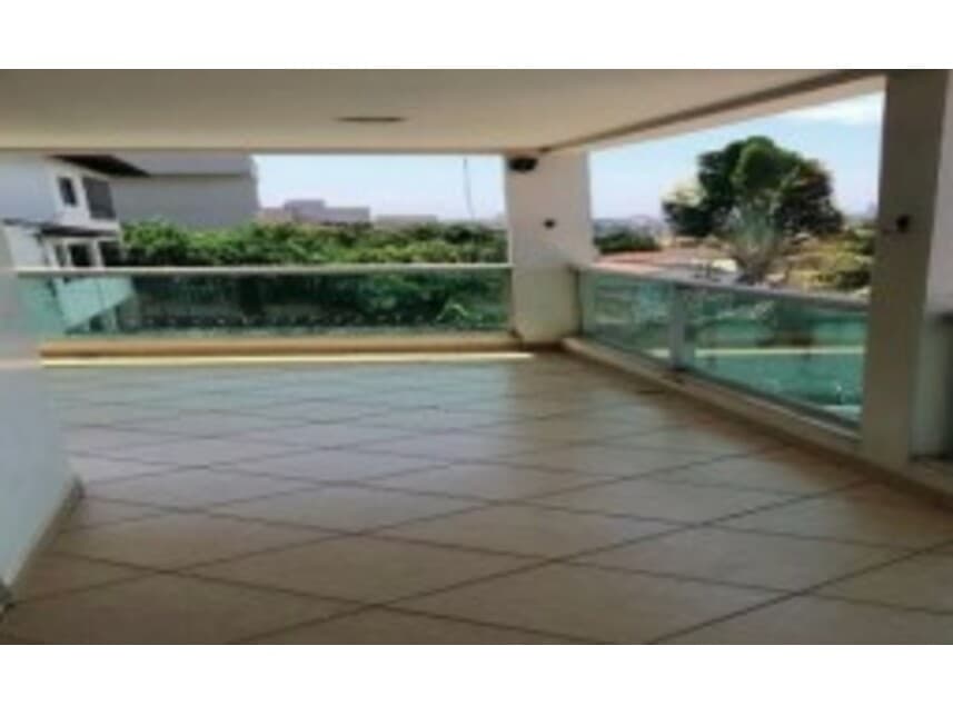 Foto 4 de 13: Casa em leilão em Goiânia - GO — Casa à venda em leilão