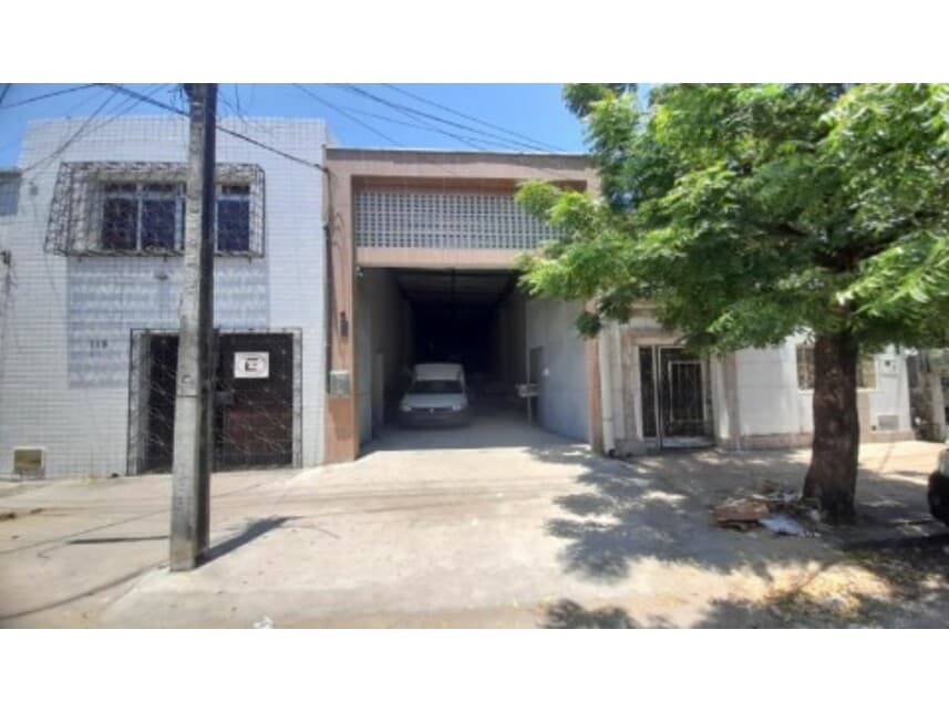 Casa em leilão em Fortaleza - CE — Casa à venda em leilão