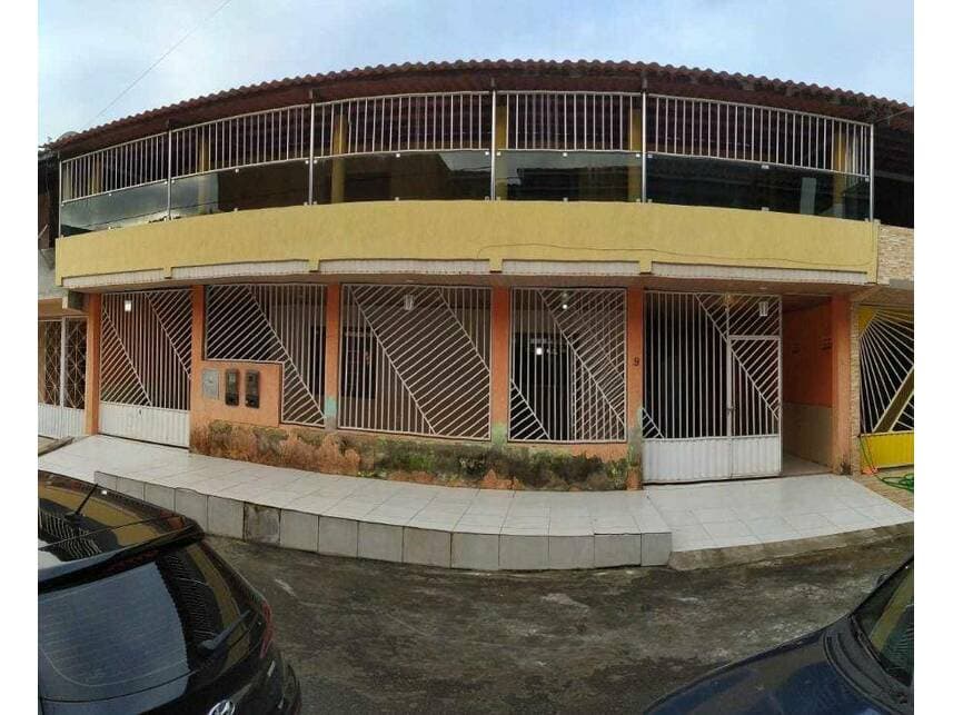 Casa em leilão em Camaçari - BA — Casa à venda em leilão