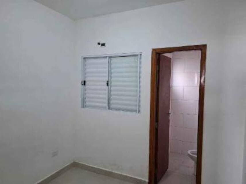 Foto 10 de 11: Casa em leilão em Guarujá - SP — Casa à venda em leilão