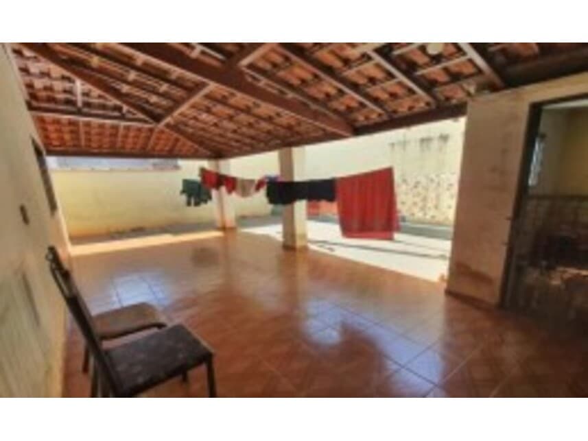 Foto 7 de 10: Casa em leilão em Jardinópolis - SP — Casa à venda em leilão