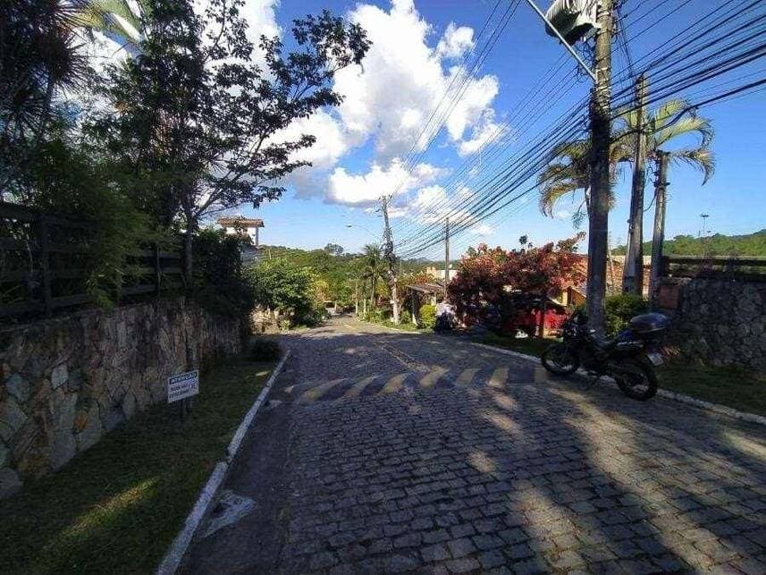 Foto 6 de 37: Casa em leilão em Niterói - RJ — Casa à venda em leilão