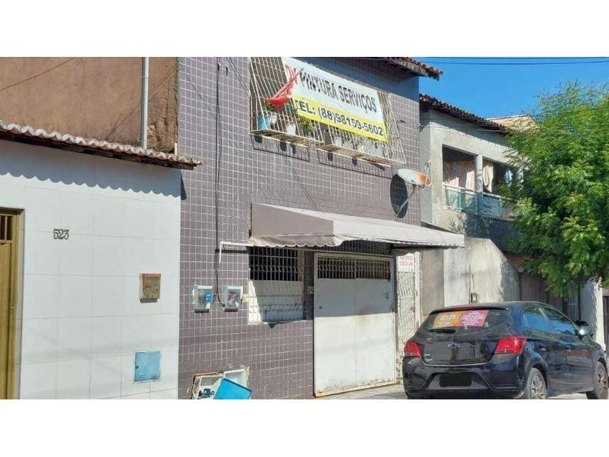 Foto 1 de 9: Casa em leilão em Fortaleza - CE — Casa à venda em leilão
