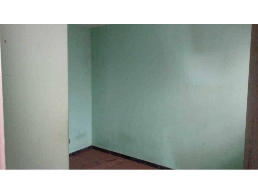 Foto 9 de 12: Casa em leilão em Uberaba - MG — Casa à venda em leilão