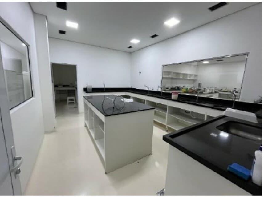 Foto 51 de 72: Comercial em leilão em São José Do Rio Preto - SP — Galpão à venda em leilão