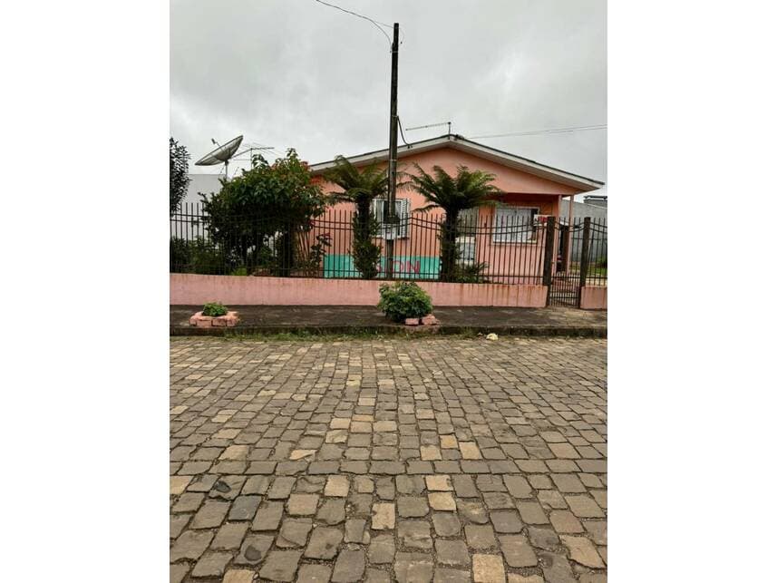 Casa em leilão em Soledade - RS — Casa à venda em leilão