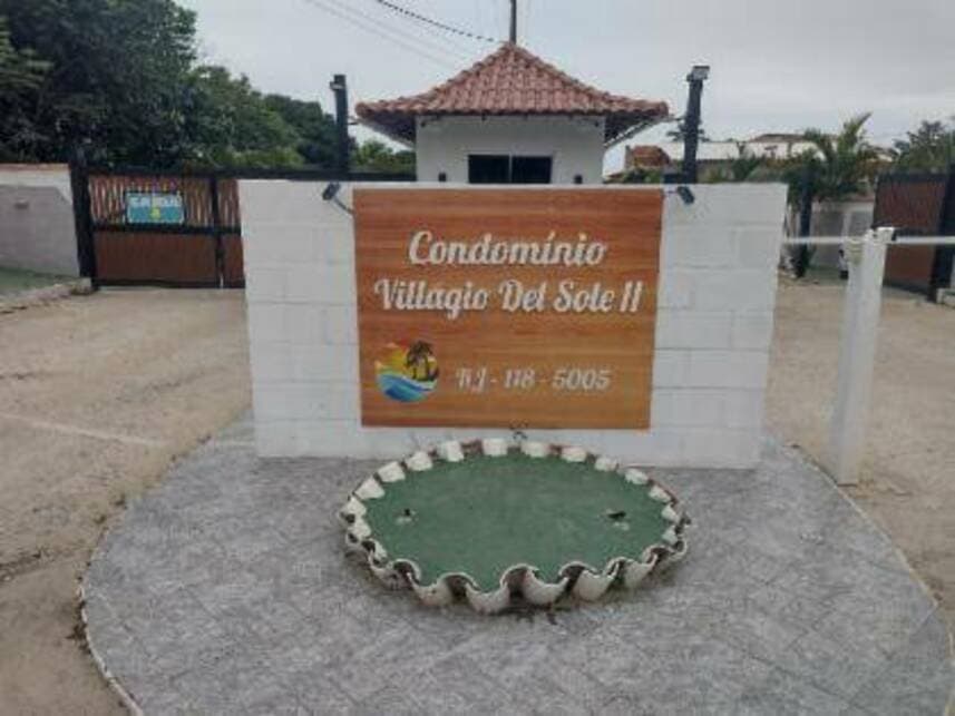 Foto 2 de 23: Casa em leilão em Saquarema - RJ — Casa à venda em leilão