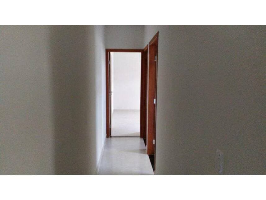 Foto 7 de 11: Casa em leilão em Montes Claros - MG — Casa à venda em leilão
