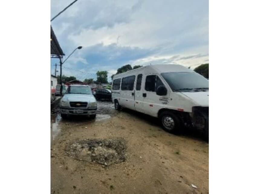 Foto 3 de 3: Comercial em leilão em Manaus - AM — Residencial / Comercial à venda em leilão
