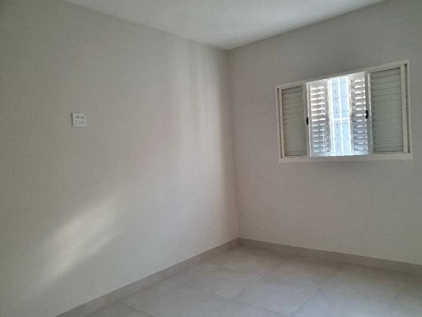 Foto 6 de 10: Casa em leilão em Marília - SP — Casa à venda em leilão