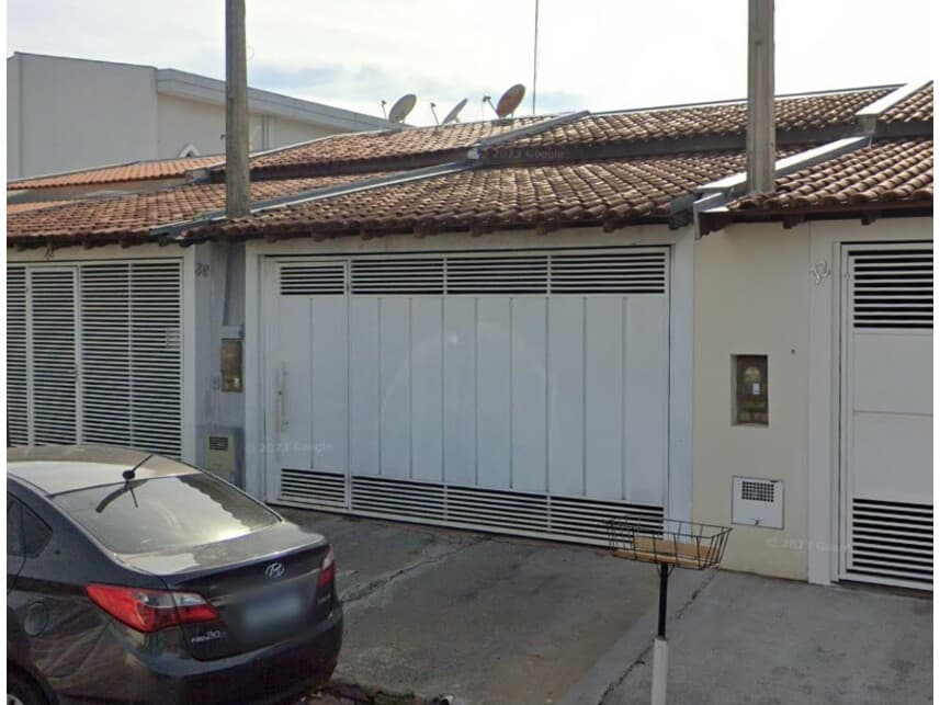 Casa em leilão em Marília - SP — Casa à venda em leilão