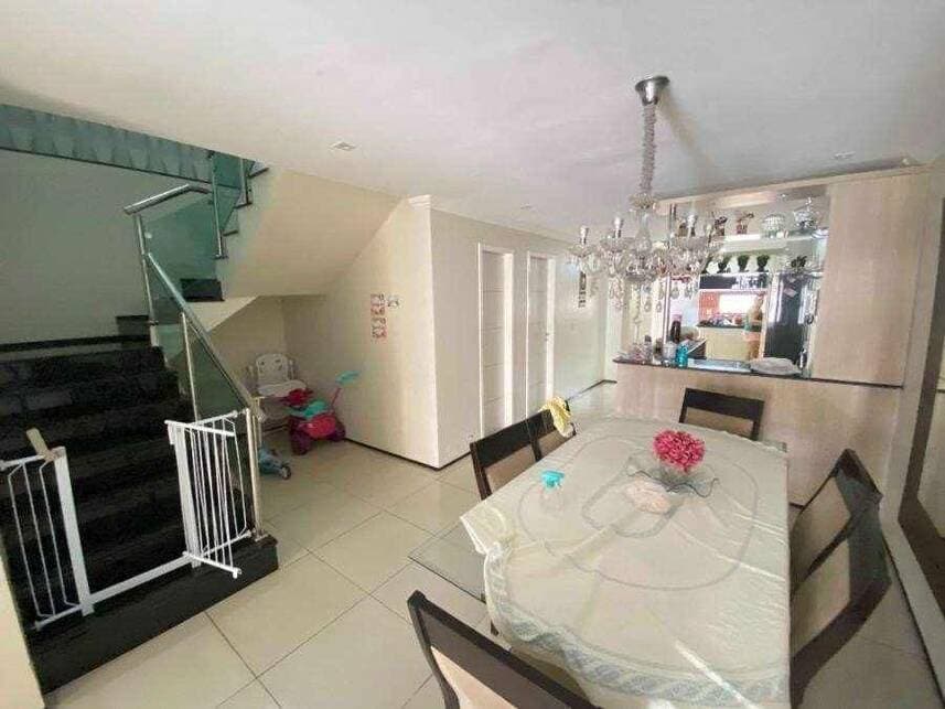 Foto 15 de 41: Casa em leilão em Fortaleza - CE — Casa à venda em leilão