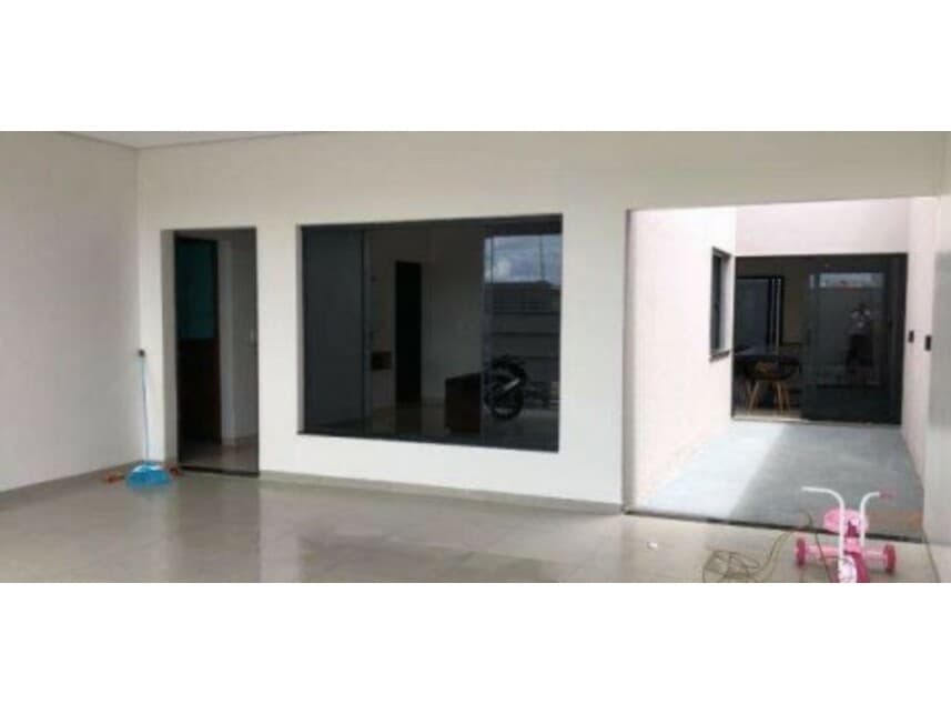 Foto 13 de 18: Casa em leilão em Ariquemes - RO — Casa à venda em leilão