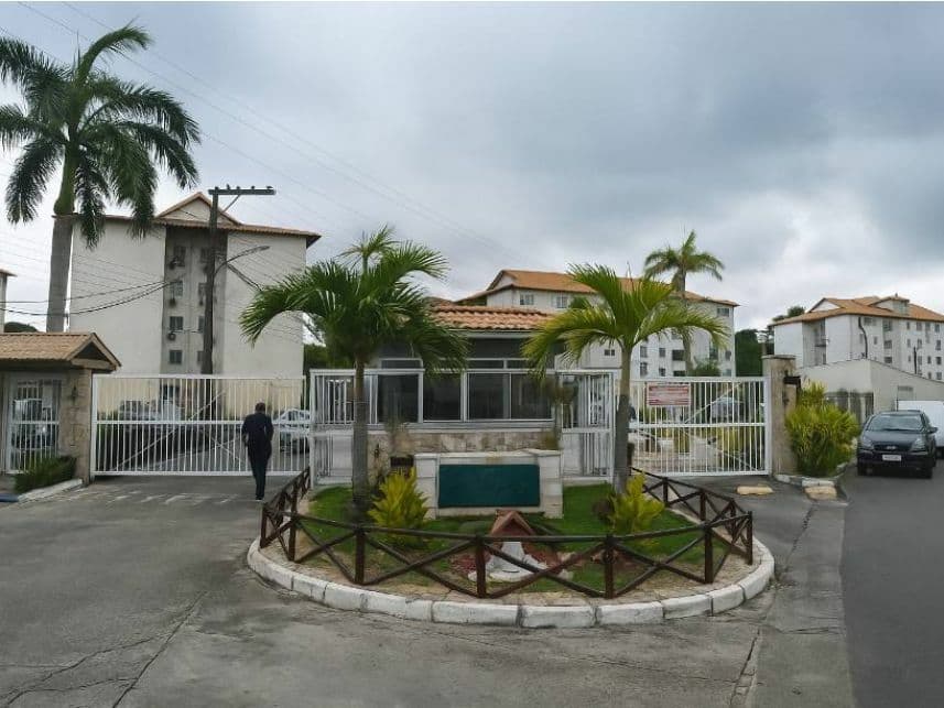 Apartamento em leilão em Camaçari - BA — Apartamento à venda em leilão