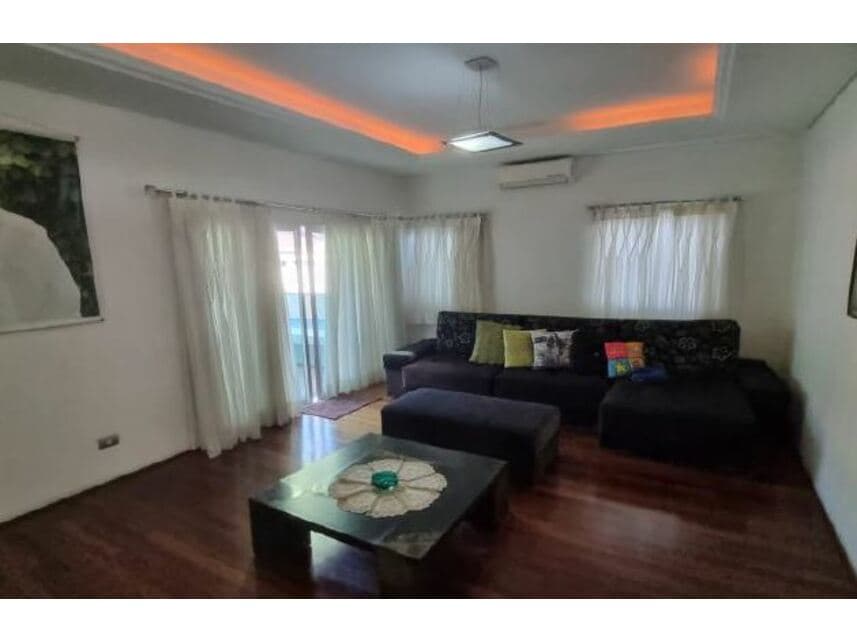 Foto 18 de 22: Casa em leilão em Curitiba - PR — Casa à venda em leilão