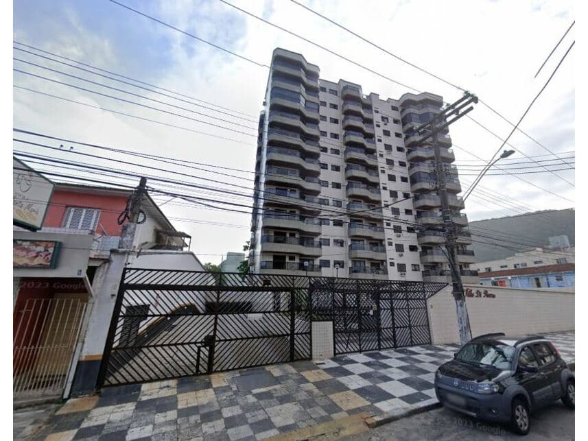 Apartamento em leilão em Guarujá - SP — Apartamento à venda em leilão