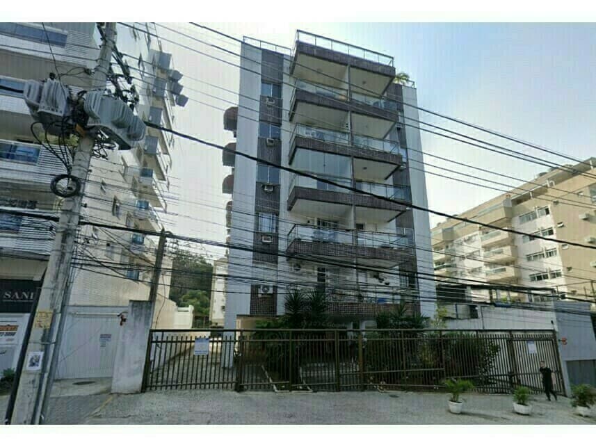 Apartamento em leilão em Rio De Janeiro - RJ — Apartamento à venda em leilão