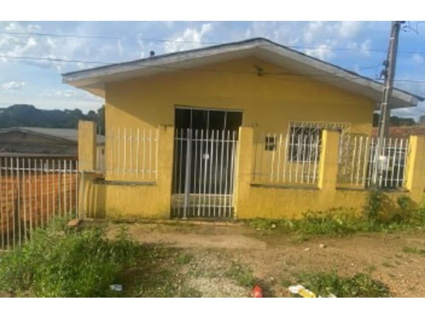 Casa em leilão em Curitibanos - SC — Casa à venda em leilão