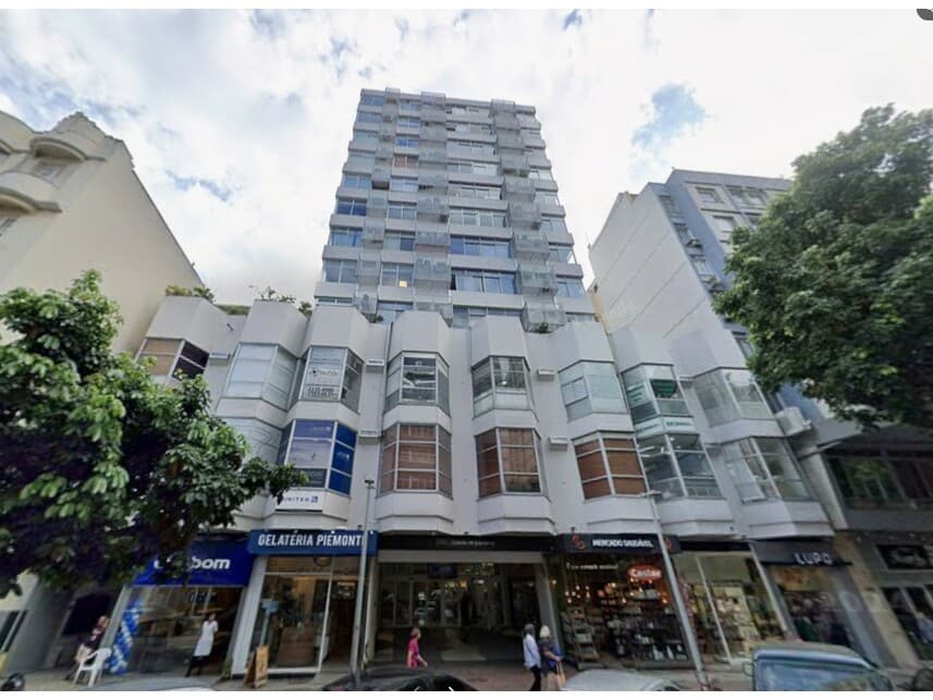 Comercial em leilão em Rio De Janeiro - RJ — Loja à venda em leilão