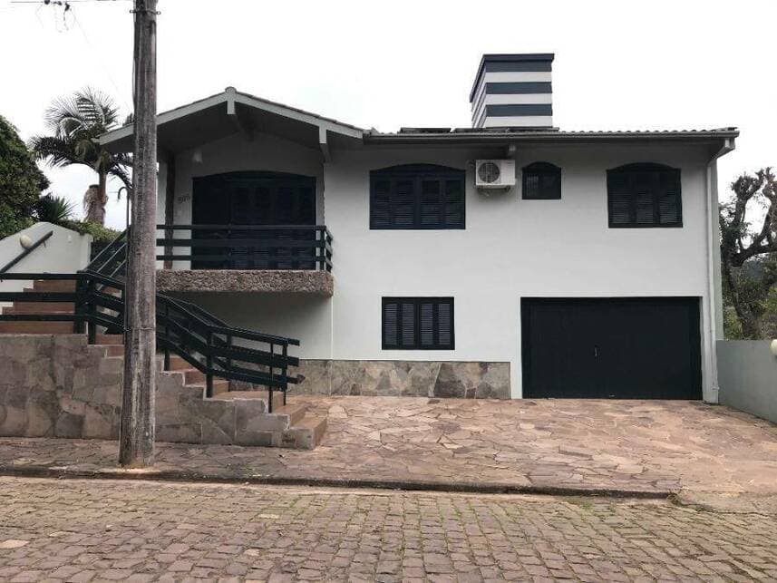 Foto 1 de 20: Casa em leilão em Estrela - RS — Casa à venda em leilão