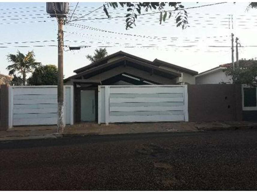 Foto 2 de 20: Casa em leilão em Palmeira D'oeste - SP — Casa à venda em leilão