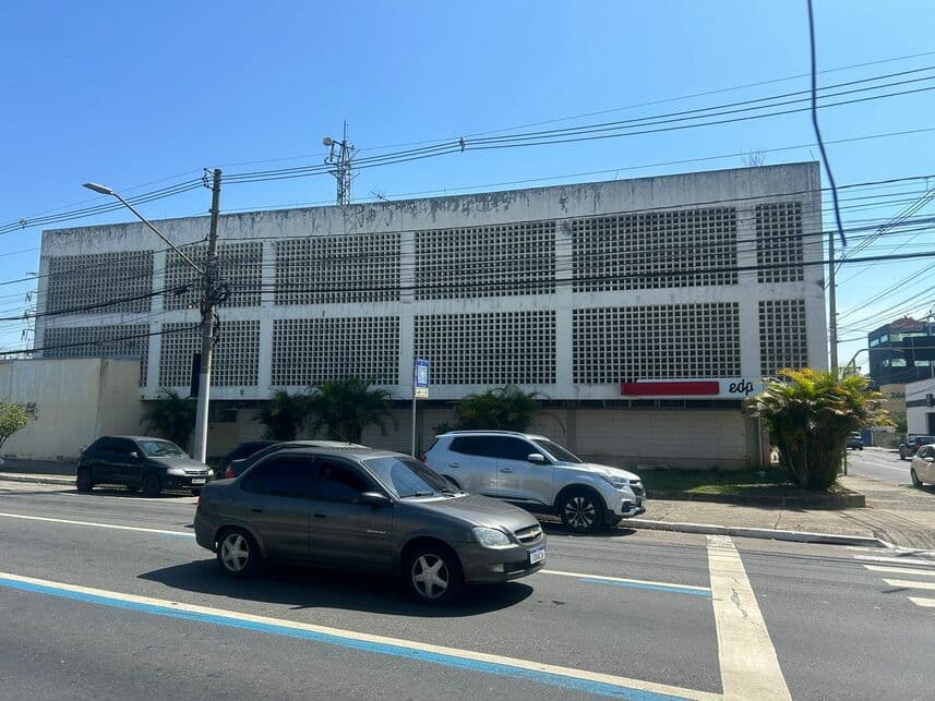 Foto 2 de 5: Comercial em leilão em São José Dos Campos - SP — Prédio Industrial c/ Benfeitorias à venda em leilão