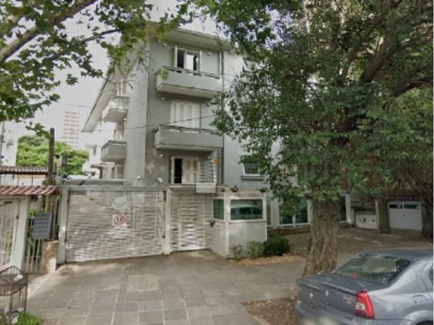Apartamento em leilão em Porto Alegre - RS — Apartamento à venda em leilão
