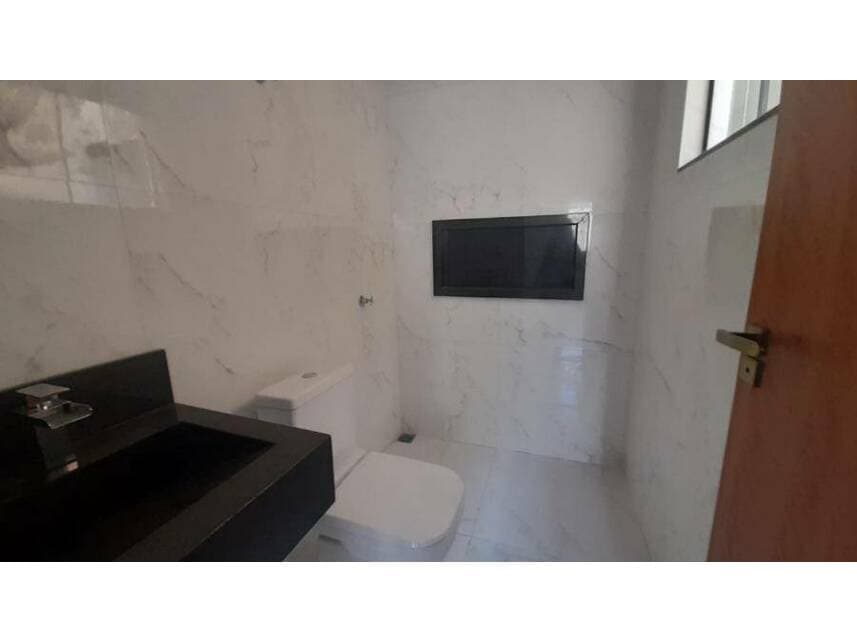 Foto 11 de 14: Casa em leilão em Caldas Novas - GO — Casa à venda em leilão