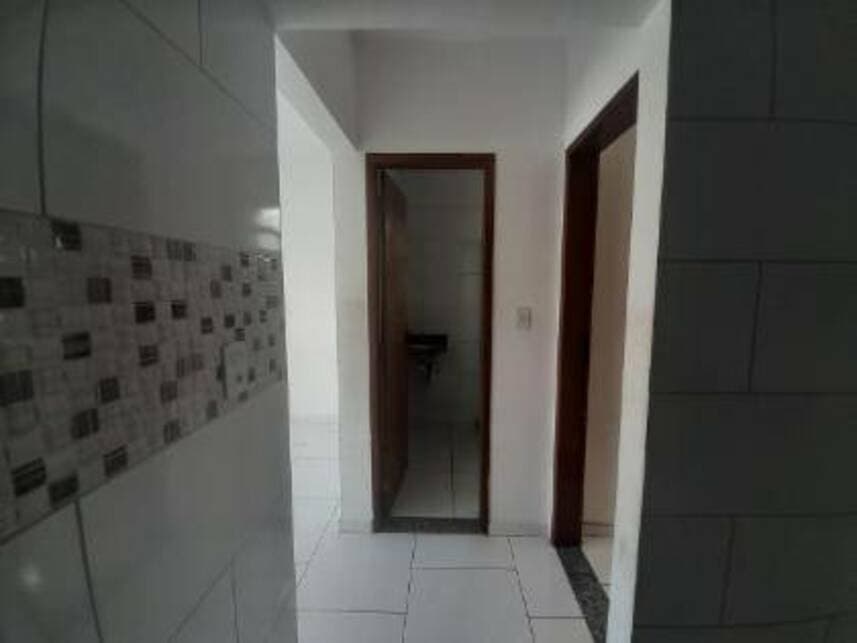 Foto 8 de 18: Casa em leilão em São Gonçalo - RJ — Casa à venda em leilão