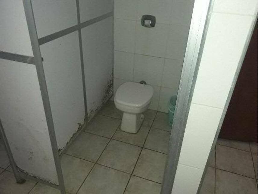 Foto 10 de 19: Casa em leilão em Votuporanga - SP — Casa à venda em leilão